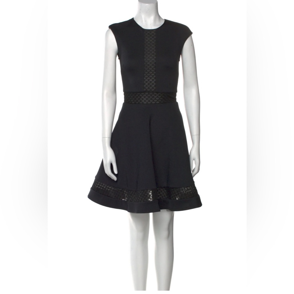 TED BAKER London Black Mesh Sleeveless Pouff size 2